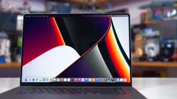 Đánh giá màn hình Liquid Retina XDR của Apple MacBook Pro svg+xml,%3Csvg%20xmlns= Đánh giá màn hình Liquid Retina XDR của Apple MacBook Pro