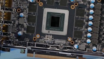 Xem lại AMD Radeon RX 5700 XT: 3 năm sau svg+xml,%3Csvg%20xmlns= Xem lại AMD Radeon RX 5700 XT: 3 năm sau