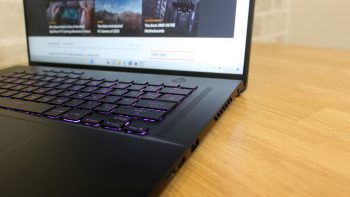 Đánh giá máy tính xách tay Asus ROG Zephyrus M16 svg+xml,%3Csvg%20xmlns= Đánh giá máy tính xách tay Asus ROG Zephyrus M16